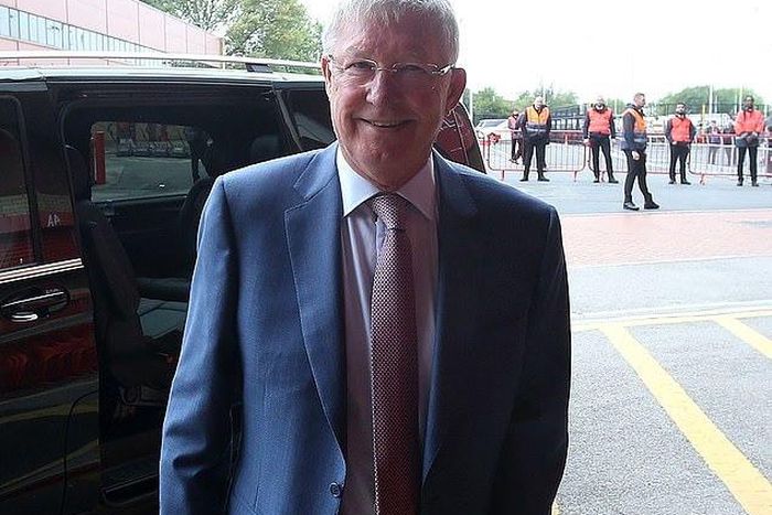 ___8888576___2018___9___22___14___4470614-0-image-a-9_1537615530568