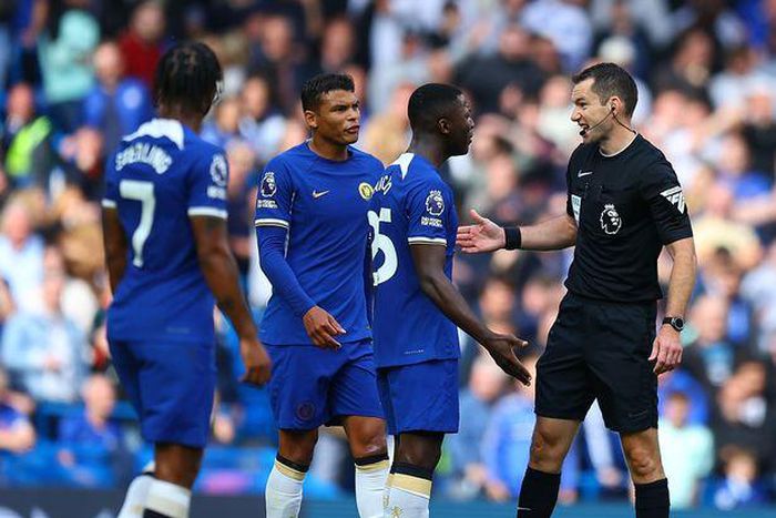 ‘Chelsea should’ve been sold to Chairman Wontumi’ – Fans react to Aston Villa defeat