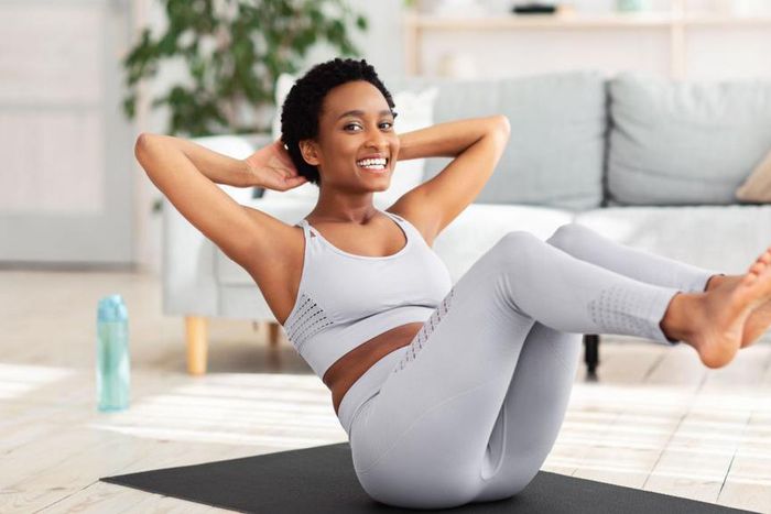 Ways to stay fit and healthy without hitting the gym [Pocarisweat]