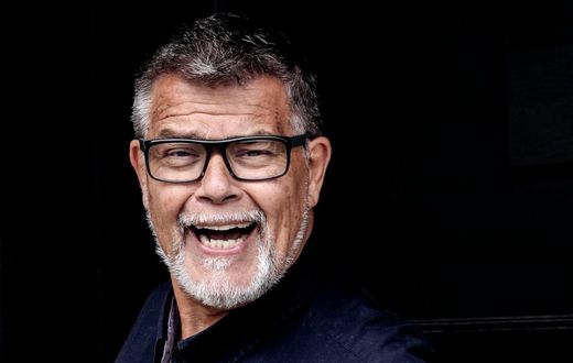 emile Ratelband laughing