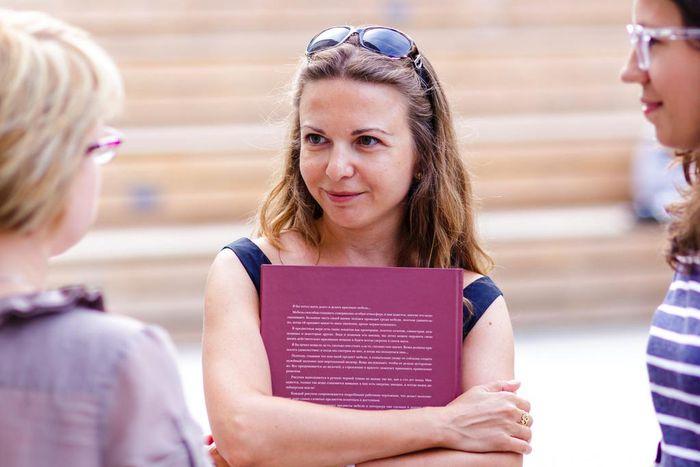 talk boss worker work job career employee