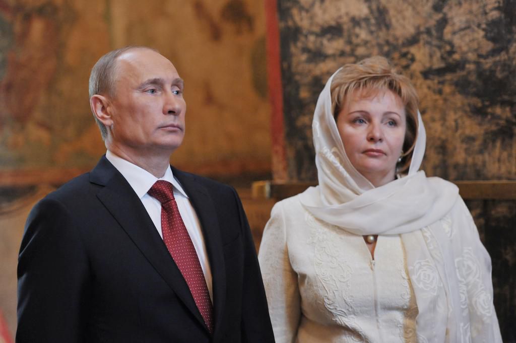 Putin has 2, maybe 3, daughters he never talks about — here's everything we know about them