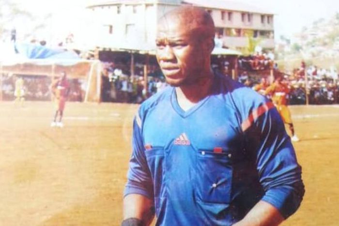 Sierra Leonean referee collapses and dies in front of large spectators