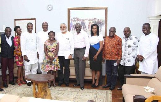 Mahama's ministers dump him to support Kojo Bonsu