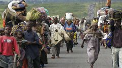Refugees fleeing the DRC during fighting between rebels and government troops