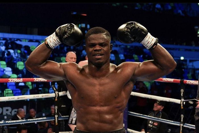 Photo of Freezy MacBones as a labourer in Ghana goes viral as he turns boxing champ in UK