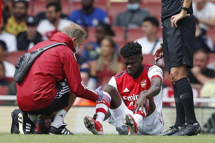 Mikel Arteta says Thomas Partey’s injury doesn’t look good