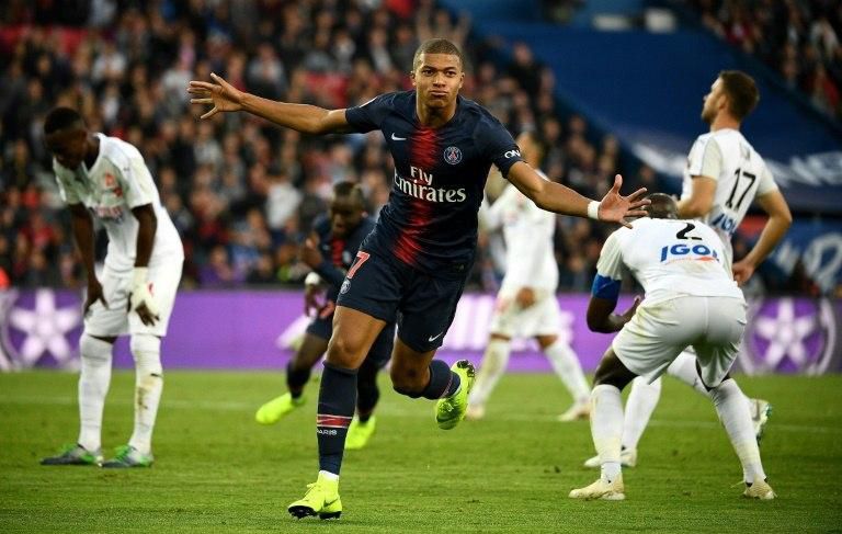 Mbappe scored his fifth goal in two games as PSG romped to a 5-0 thrashing