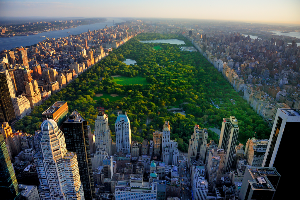 I'm blown away by the virtual New York City of 'Spider-Man' on PlayStation 4 — here's how it compares to the real thing