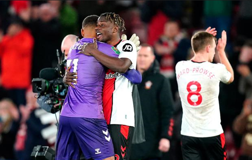Mohammed Salisu and Southampton knock Man City out of Carabao Cup
