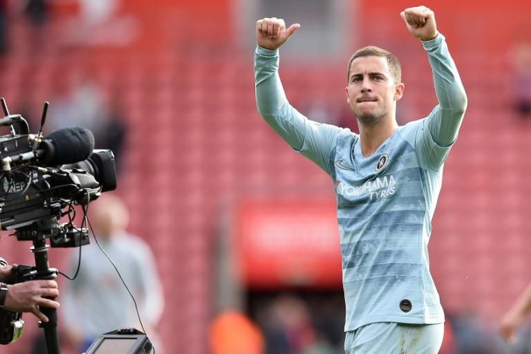Eden Hazard celebrates Chelsea's 3-0 Premier League victory against Southampton