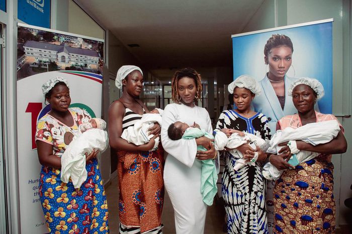 Wendy Shay marks birthday with donation to patients at Korle Bu hospital