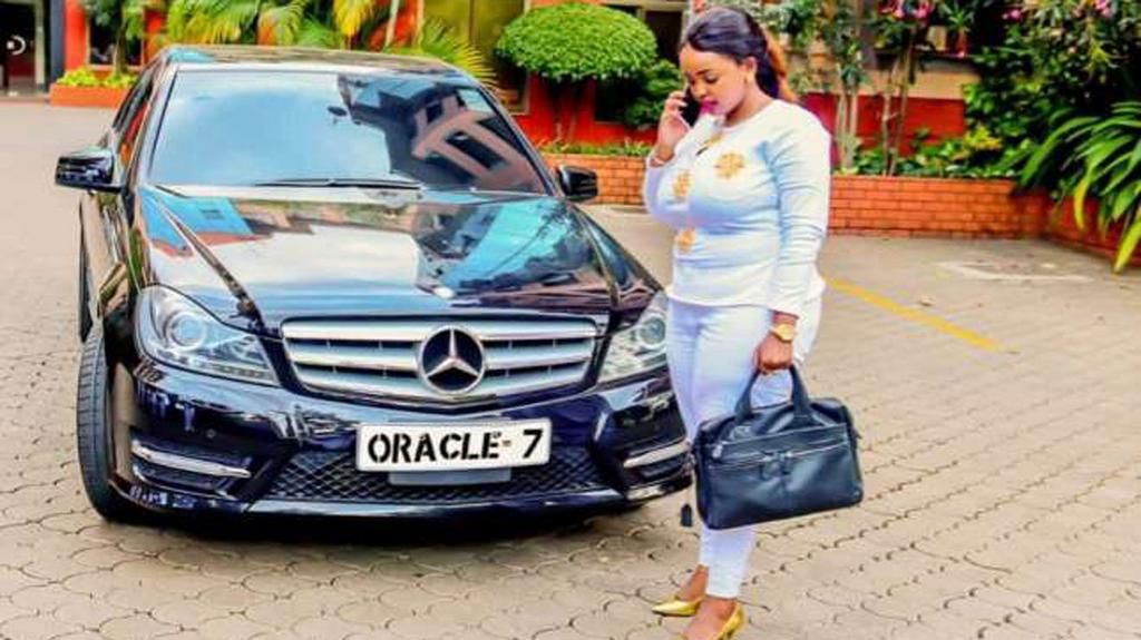 ___8997016___2018___10___19___12___Rev-Natash-Car-II