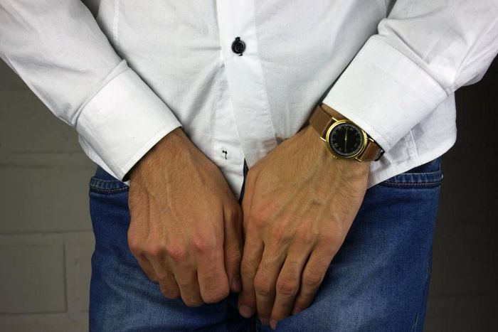 Why pubic hair is itchy