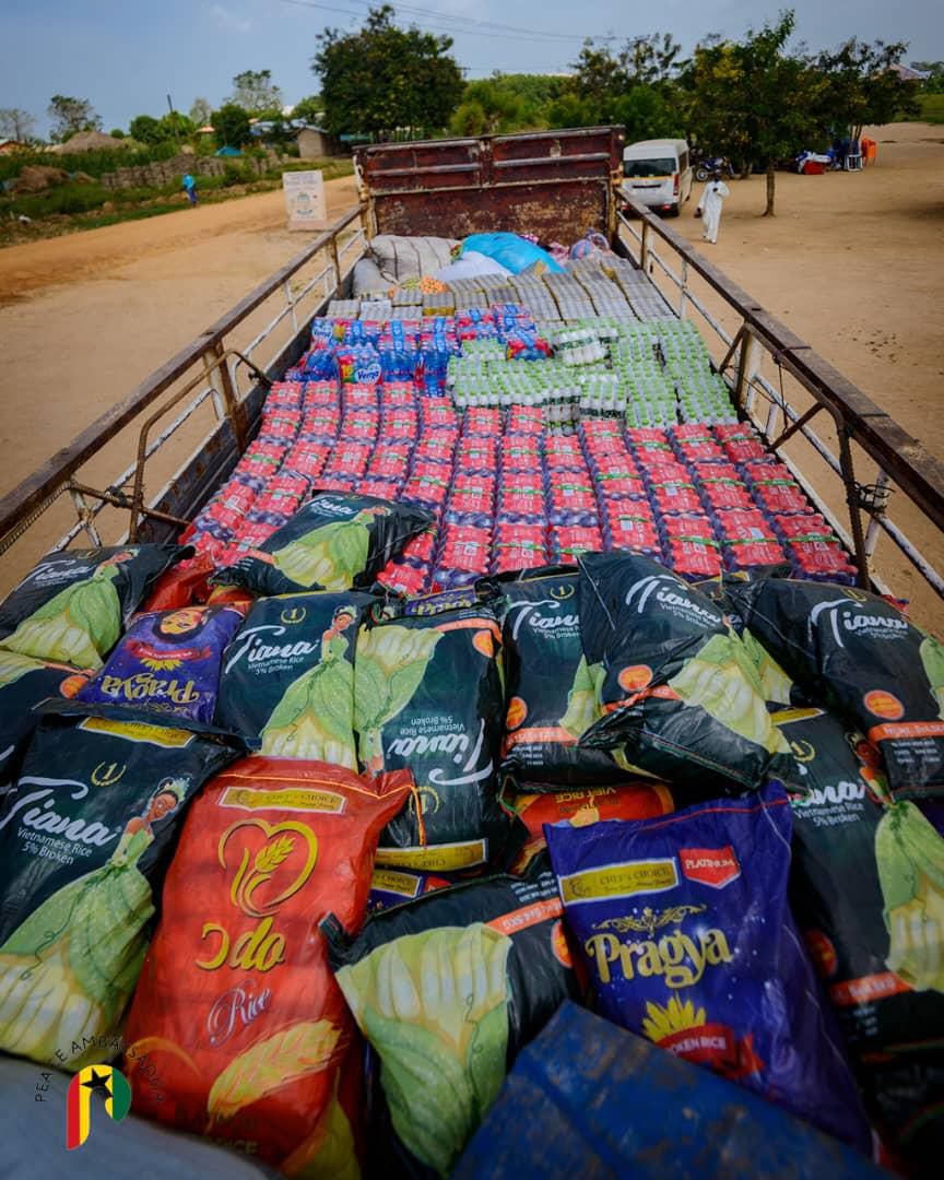 National Chief Imam and Clemence Gyato donate relief items to Dam Spillage victims