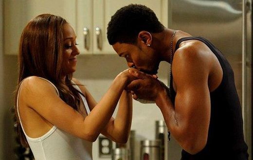 5 ways to make him miss you like crazy