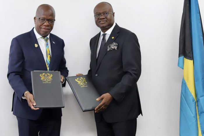(L-R) H.E. Andrew Wilson, Ambassador of The Commonwealth of The Bahamas to the Republic of Ghana with Honourable Kwaku Ampratwum-Sarpong, M.P., Deputy Minister for Foreign Affairs and Regional Integration