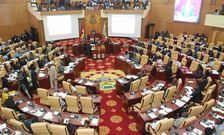 Parliament: Speaker to name and shame MPs who are always late