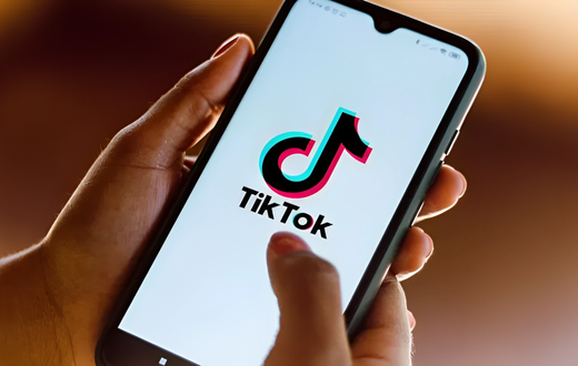 A person using TikTok