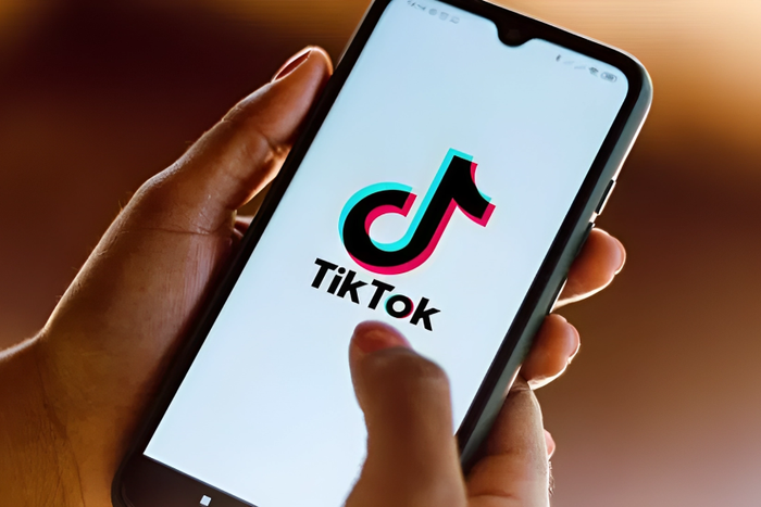 A person using TikTok
