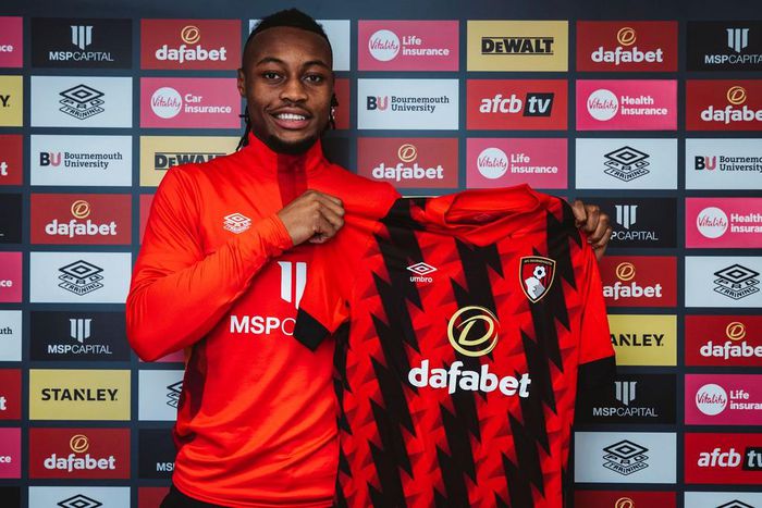 Antoine Semenyo: Ghana striker joins Premier League side Bournemouth