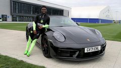 Tariq Lamptey rewarded with Porsche car for winning Brighton player of the month