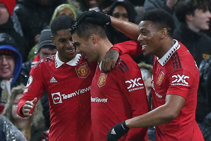 Manchester United eased past Bournemouth 3-0 at home