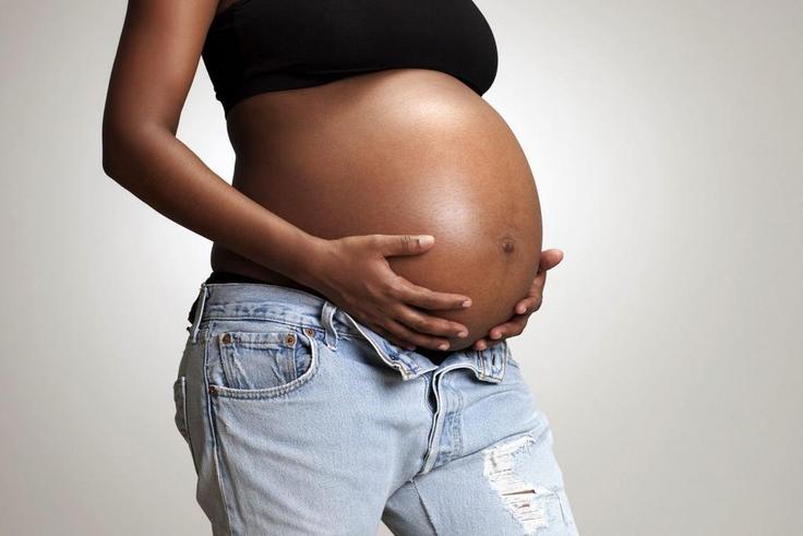 Pregnant black woman [Parents]