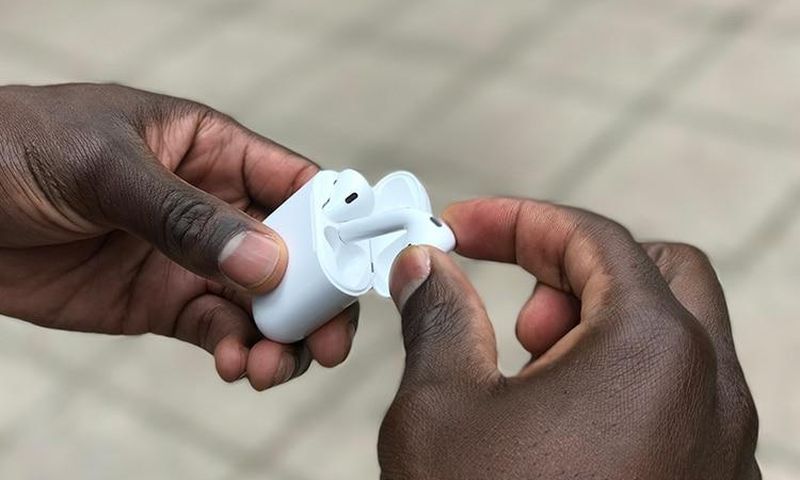 Ghanaian thief jailed five years after Apple AirPods caused his arrest