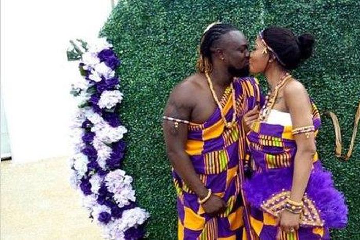 ___8889530___2018___9___22___20___eddie+na_1