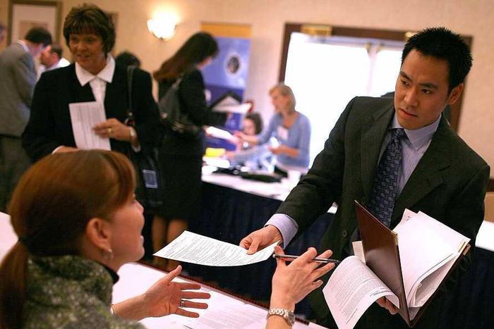 resume jobseeker hiring job fair career fair unemployed unemployment