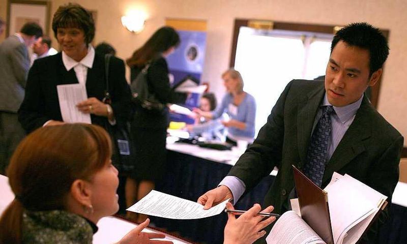 resume jobseeker hiring job fair career fair unemployed unemployment