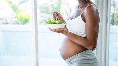 Foods to help women get pregnant faster