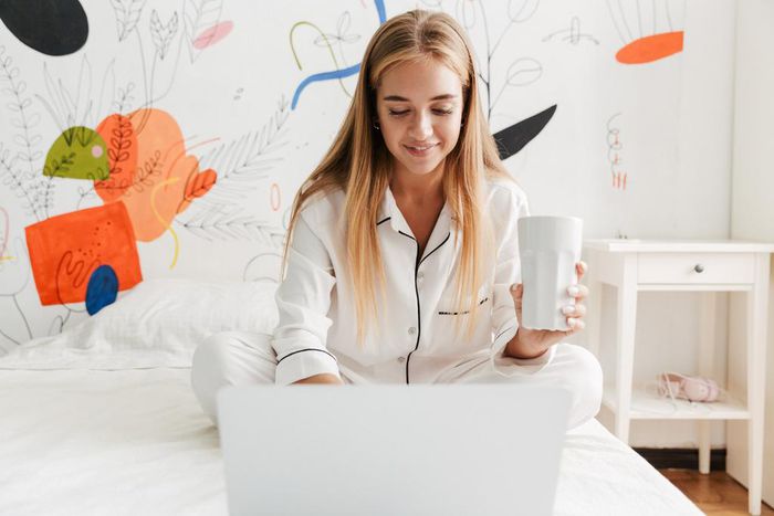 5 must-try affiliate marketing programs for bloggers