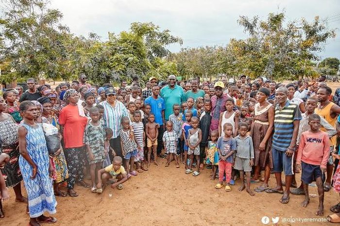 Alan and some flood victims