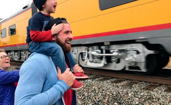 h.w. bush train