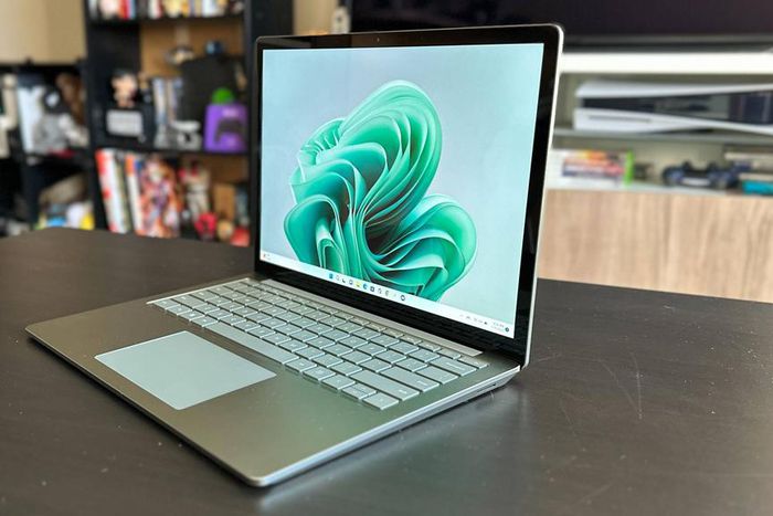 One student, One laptop