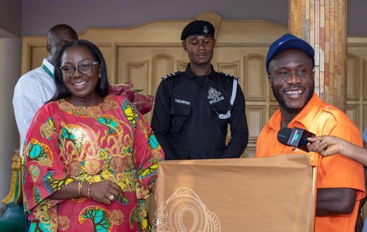 Ras Nene turns delivery man for Asantehene as he delivers Val's Day gift to Lady Julia