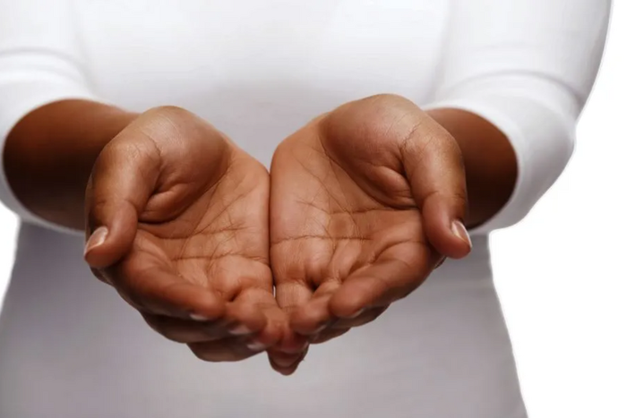 How do you spot a terrible debtor? [MadamNoire]