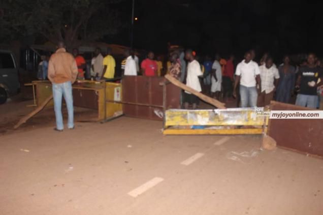 Soldier deployed to arrest ‘illegal Bawku chief’ retreat after clashing with youth