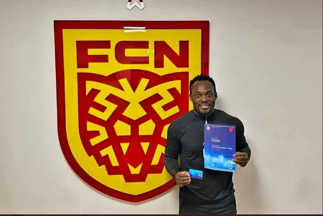 Michael Essien completes UEFA A coaching license