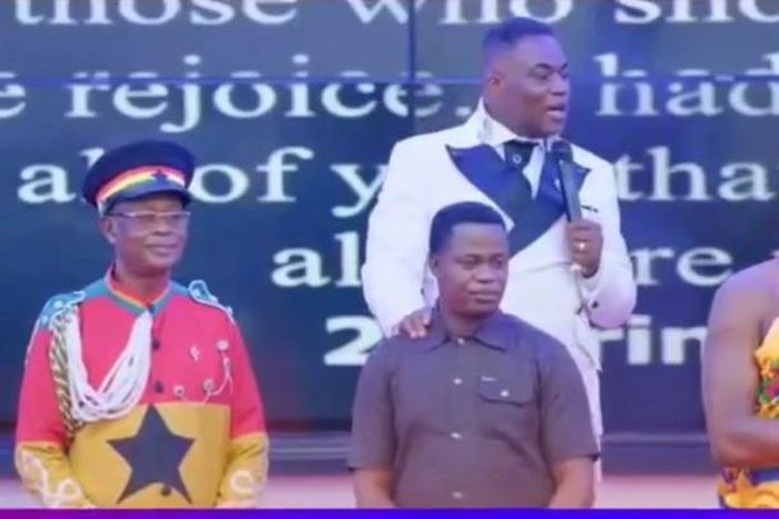 Great Ampong begs Daddy Lumba for forgiveness as he is ordained in US