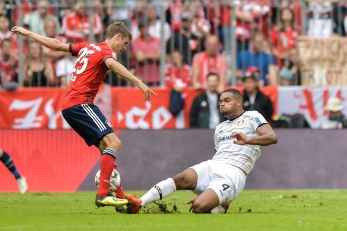 Bayer Leverkusen defender Jonathan Tah (R) was a late call-up to the Germany squad ahead for their Nations League games against the Netherlands in Amsterdam on Saturday and France in Paris next Tuesday.
