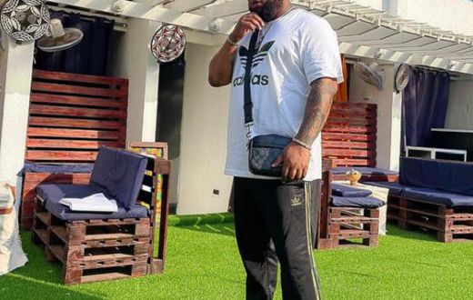 D Black at Oasis