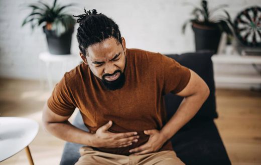 What causes upper stomach pain [VerywellHealth]