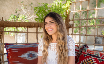 After a couple of days in Dubai, I felt like I was having a hard time finding the city's local culture. So I met up with Nada Badran, who hosts "Wander With Nada" on CNN Arabic. Badran agreed to take me through Dubai's many souks.