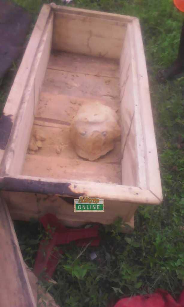 ___8915657___2018___9___28___19___coffi