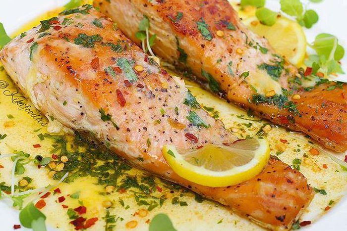 Try this pan seared salmon in lemon butter sauce for lunch