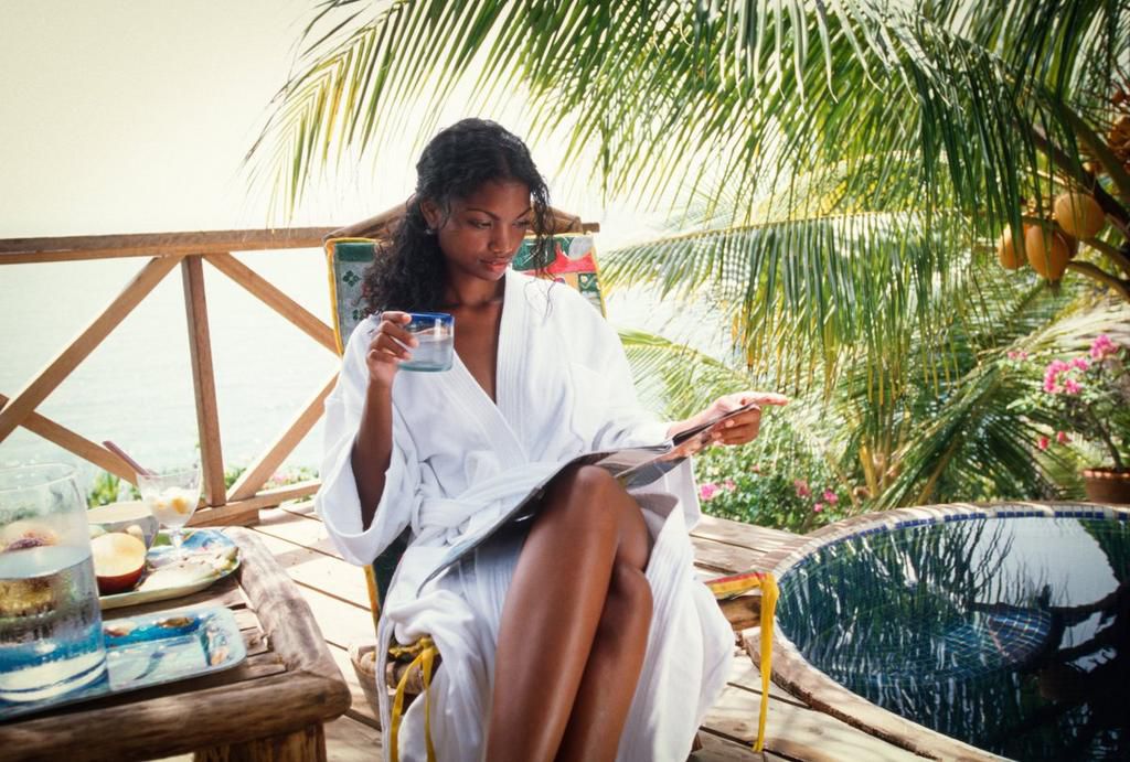You can also take the weekend off after Valentine's to have a period of undisrupted self love [Credit: Twitter/Essence]