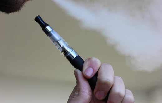 These vapes also offer customization options, allowing users to adjust the amount of nicotine and the strength of the flavor to suit their preferences.